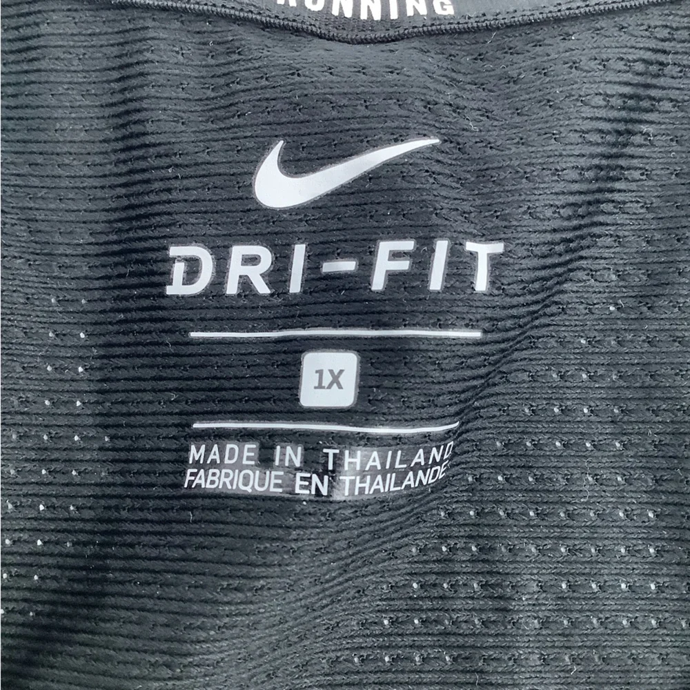 Nike Women's Black Tank Top 1X